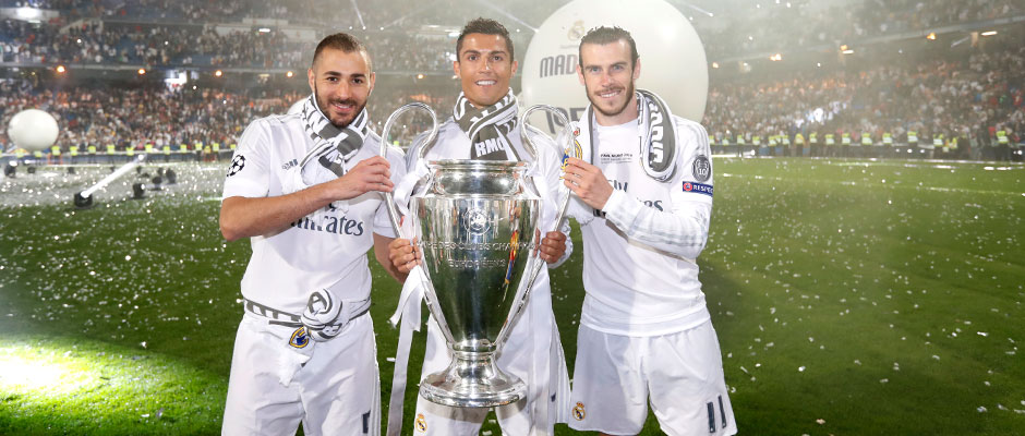 这是39岁？胡尔克远距离任意球直接爆射破门（39岁仍猛！胡尔克超远任意球重炮轰门得手）