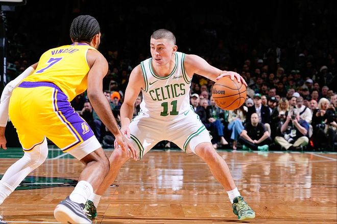 考辛斯：我仍然讨厌保罗，但他值得获得他的鲜花和掌声（考辛斯：仍对保罗无感，但他配得上鲜花与掌声）