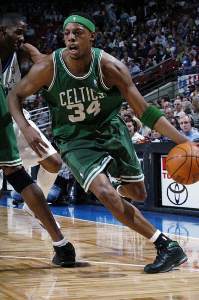 德天空：拜仁将里德视为莱默尔的替补，估价2500-3500万欧（德国天空体育：拜仁将里德定位为莱默尔替补，估值约2500万-3500万欧元）