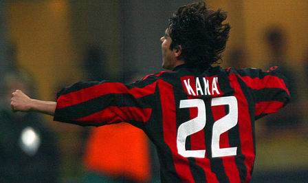 特雷·杨的复出之路：历经艰辛，终迎首球（特雷·杨回归之旅：披荆斩棘终迎复出首球）