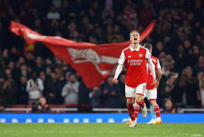 三节比赛，英格拉姆16中10，效率惊人（英格拉姆三节16投10中，效率爆表）