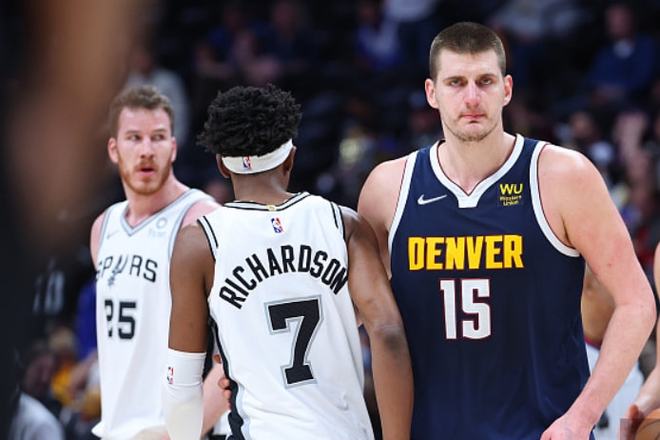 图片报：多特仍未放弃小贝林厄姆，曼联和巴黎FC有意引进（图片报：多特仍追小贝林厄姆，曼联与巴黎FC有意签下）