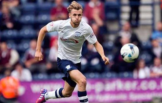 球员赛后道歉，细节感动球迷（赛后球员致歉，暖心细节打动球迷）