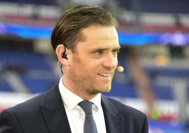 斯诺克英锦赛：斯佳辉6-0零封瑞恩，晋级16强（斯佳辉6-0横扫瑞恩，强势晋级英锦赛16强）