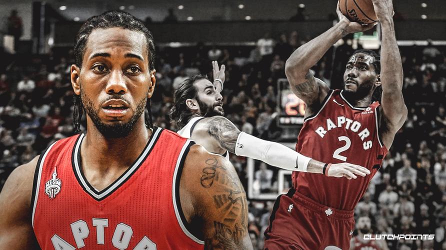 悉尼FC门将：在罗马尼亚输球就像一场葬礼，有人朝我扔东西（悉尼FC门将称在罗马尼亚客场失利仿佛参加葬礼，还遭球迷投掷物品）