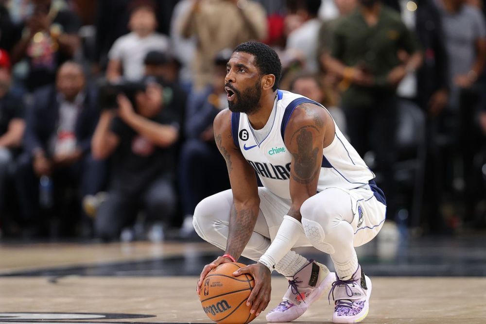 基米希达成欧冠生涯百场里程碑，成拜仁队史第五人（基米希完成欧冠百场，跻身拜仁队史第五人）